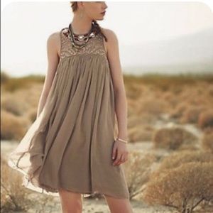 Women’s Dress